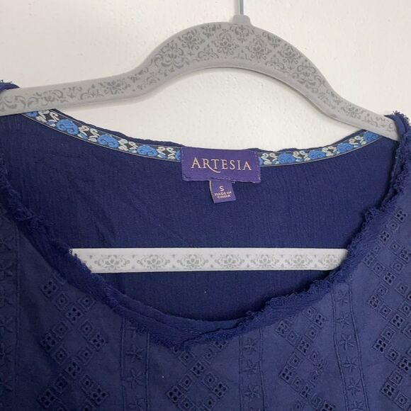 Eyelet Lace Top - Picture 10 of 13